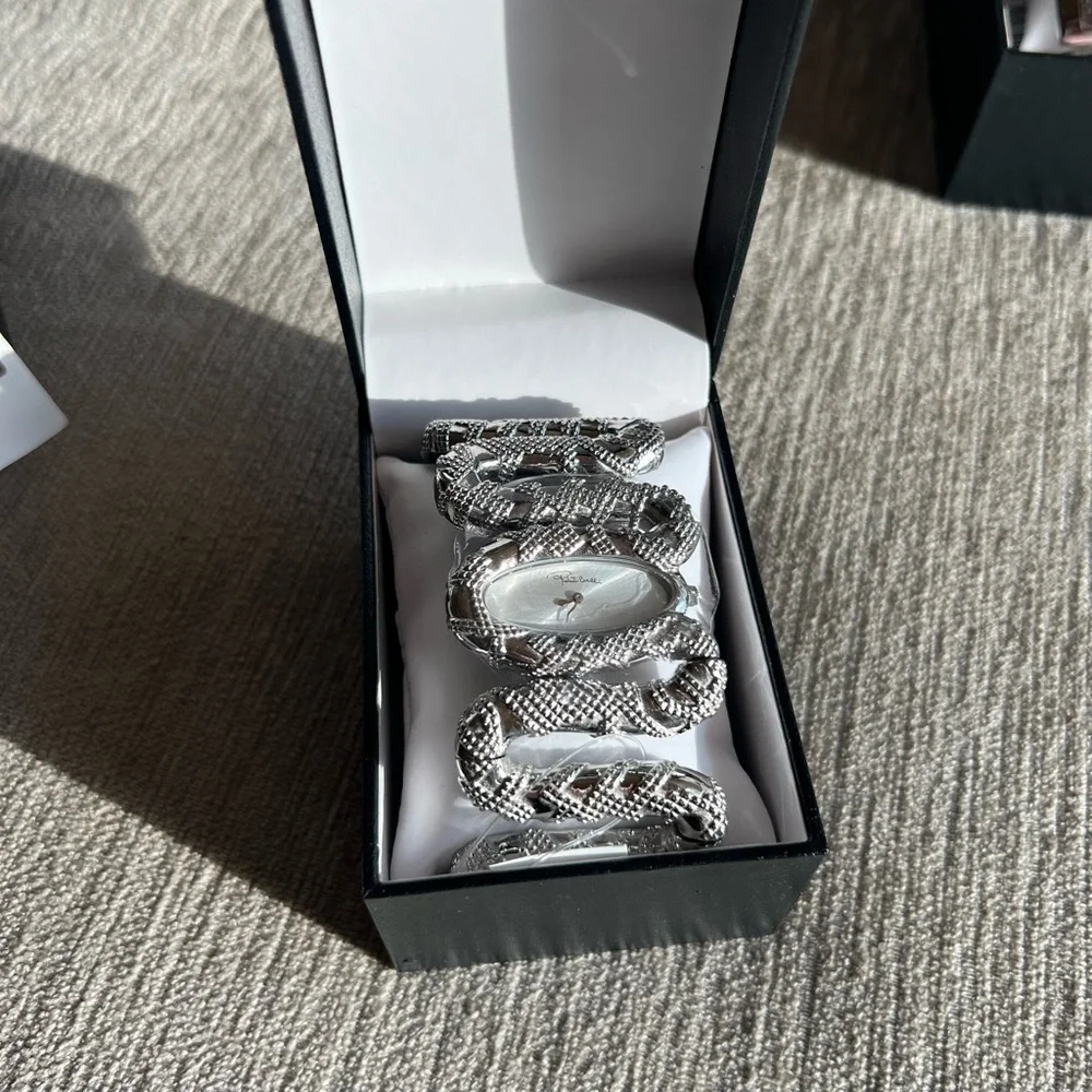 New $640 Roberto Cavalli Cleopatra Women's Analog Silver Tone Snake Watch